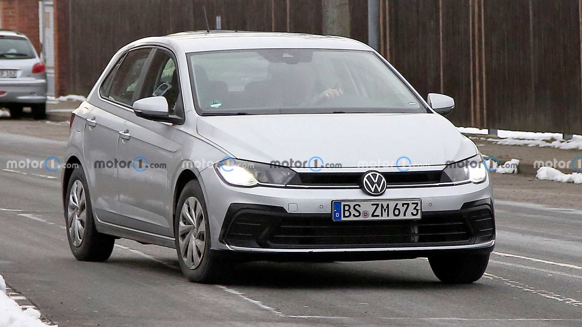 VOLKSWAGEN POLO 2022: DETALHES EM FOTOS FLAGRANTES NA EUROPA, foto 13