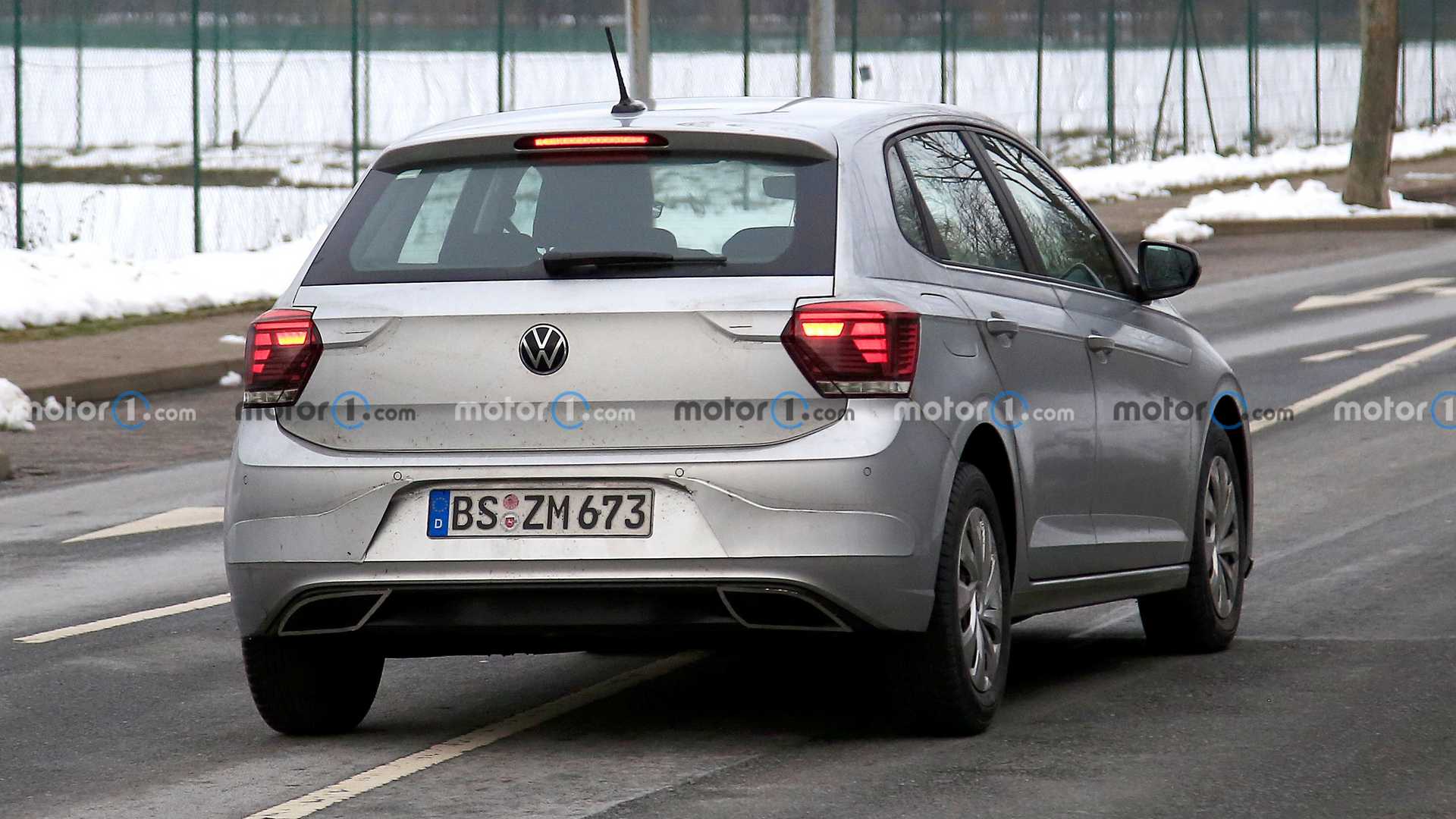 VOLKSWAGEN POLO 2022: DETALHES EM FOTOS FLAGRANTES NA EUROPA, foto 26