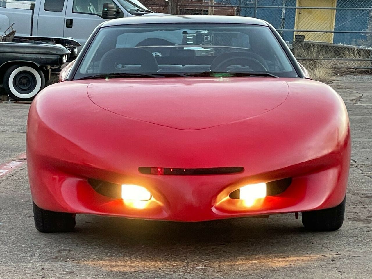 O RADICAL E FUTURISTA ‘KITT’ DO FILME KNIGHT RIDER 2000 ESTÁ À VENDA, foto 3