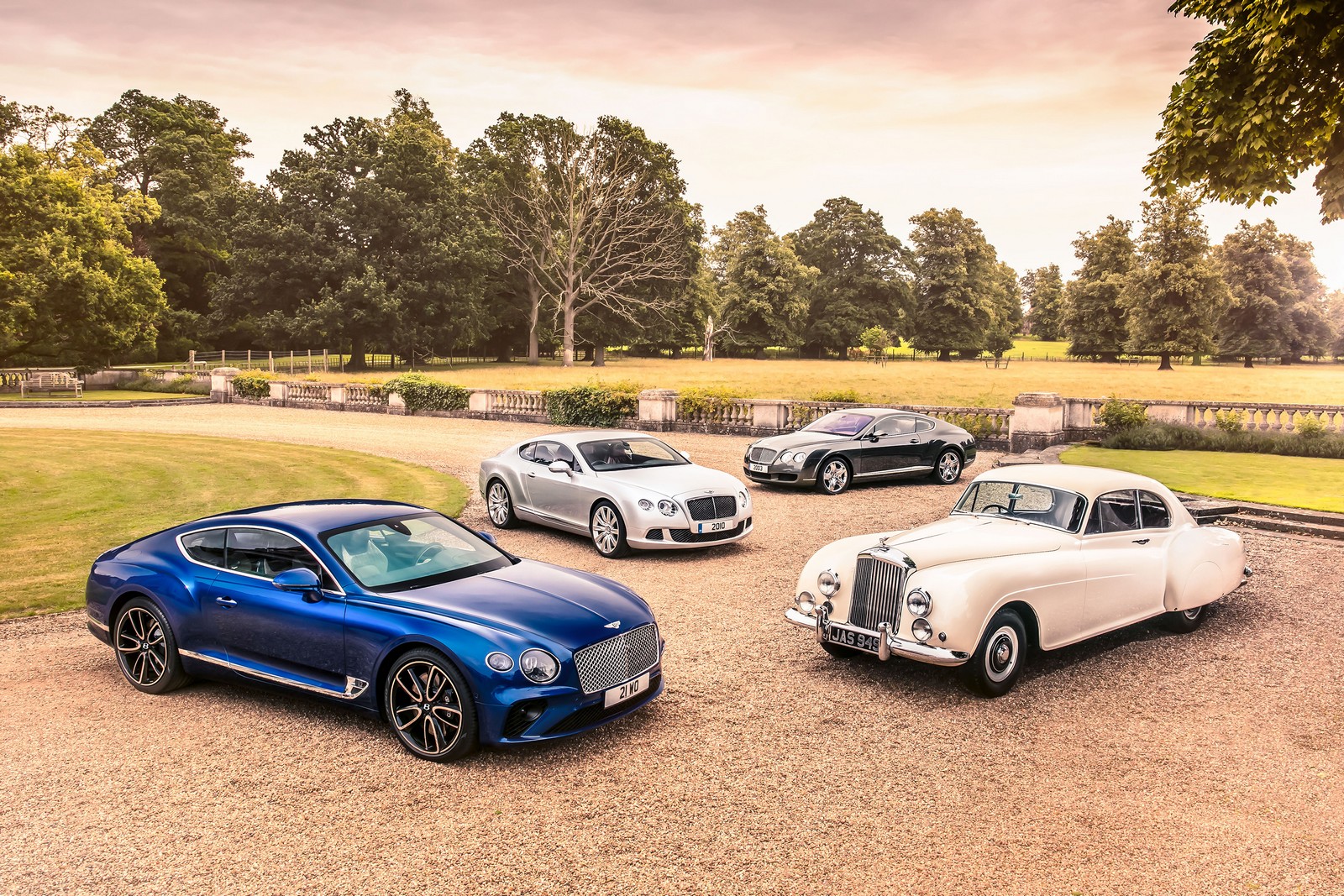 BENTLEY CONTINENTAL GT ALCANÇA SEU PARTICULAR RECORDE DE PRODUÇÃO, foto 6