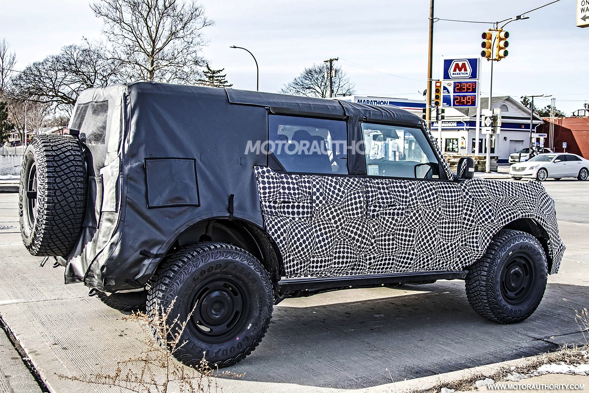 FUTURO FORD BRONCO HERITAGE EDITION 2022 FLAGRADO PELA PRIMEIRA VEZ, foto 7
