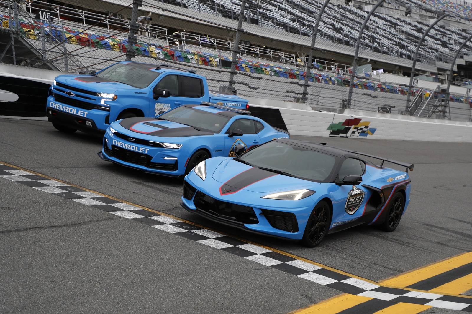 CHEVROLET PREPAROU UMA FROTA DE PACE CARS COM 1.389 CV PARA A DAYTONA 500, foto 1