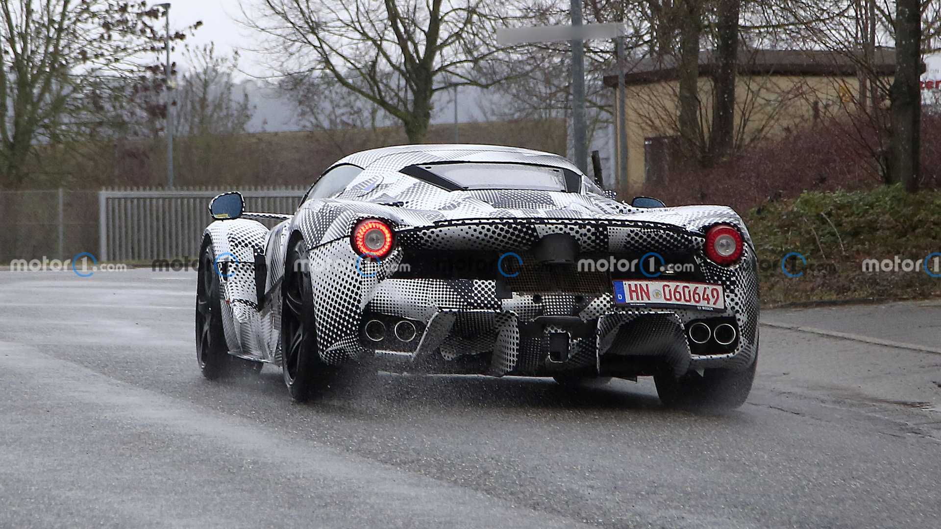 SURGEM NOVAS FOTOS FLAGRANTES DO PRÓXIMO MONSTRO DA FERRARI, foto 10