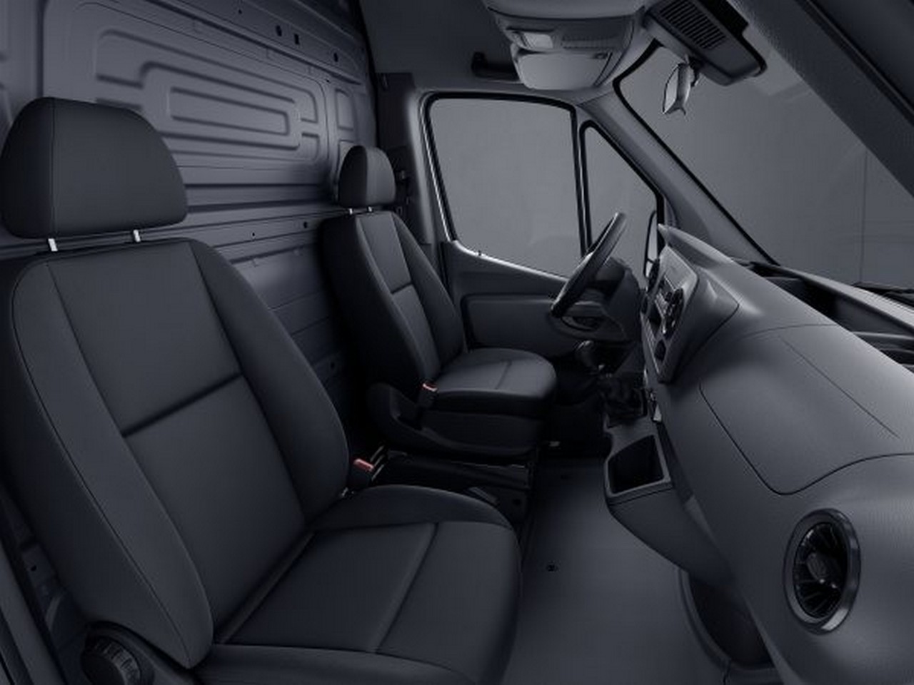 MERCEDES-BENZ VANS LIDERA VENDAS DE COMERCIAIS LEVES E APRESENTA NOVIDADES NA LINHA SPRINTER, foto 7