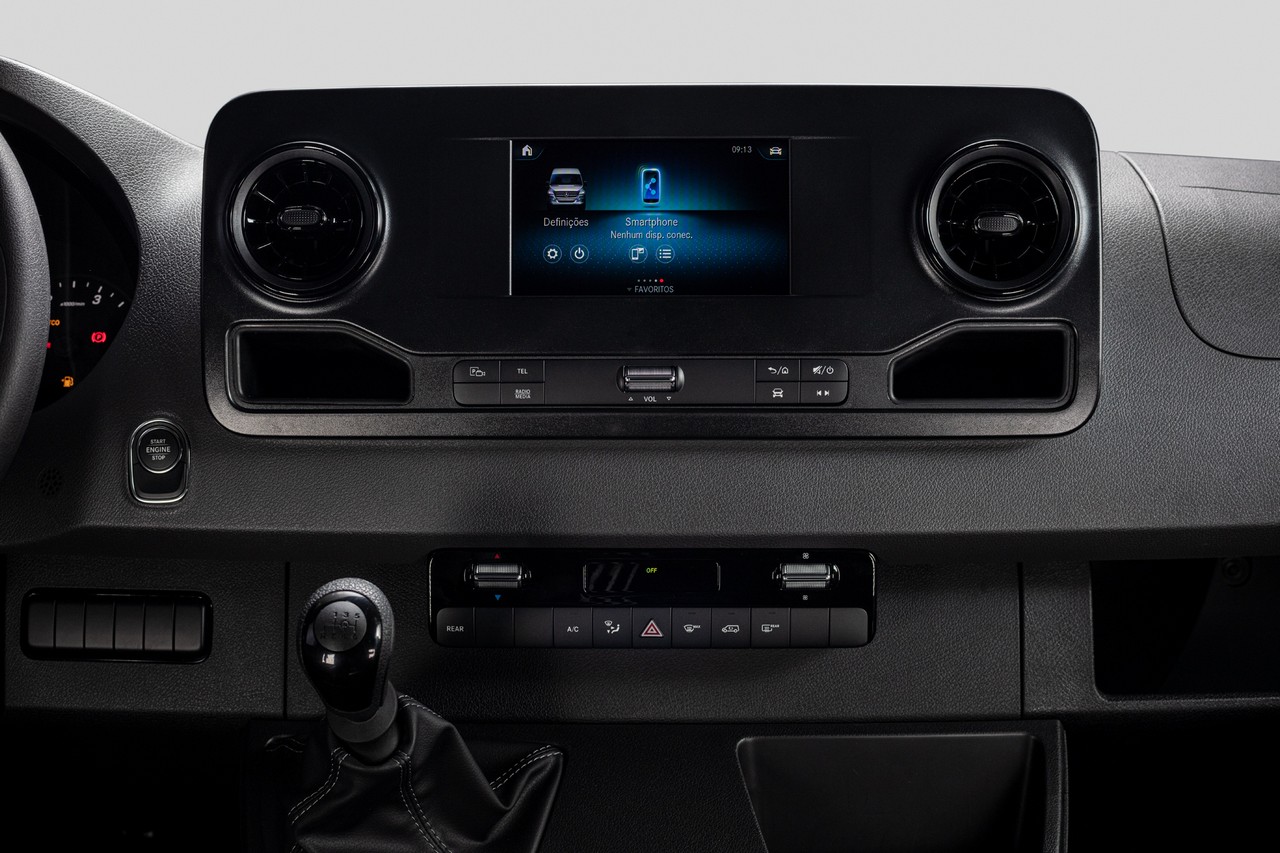 MERCEDES-BENZ VANS LIDERA VENDAS DE COMERCIAIS LEVES E APRESENTA NOVIDADES NA LINHA SPRINTER, foto 8