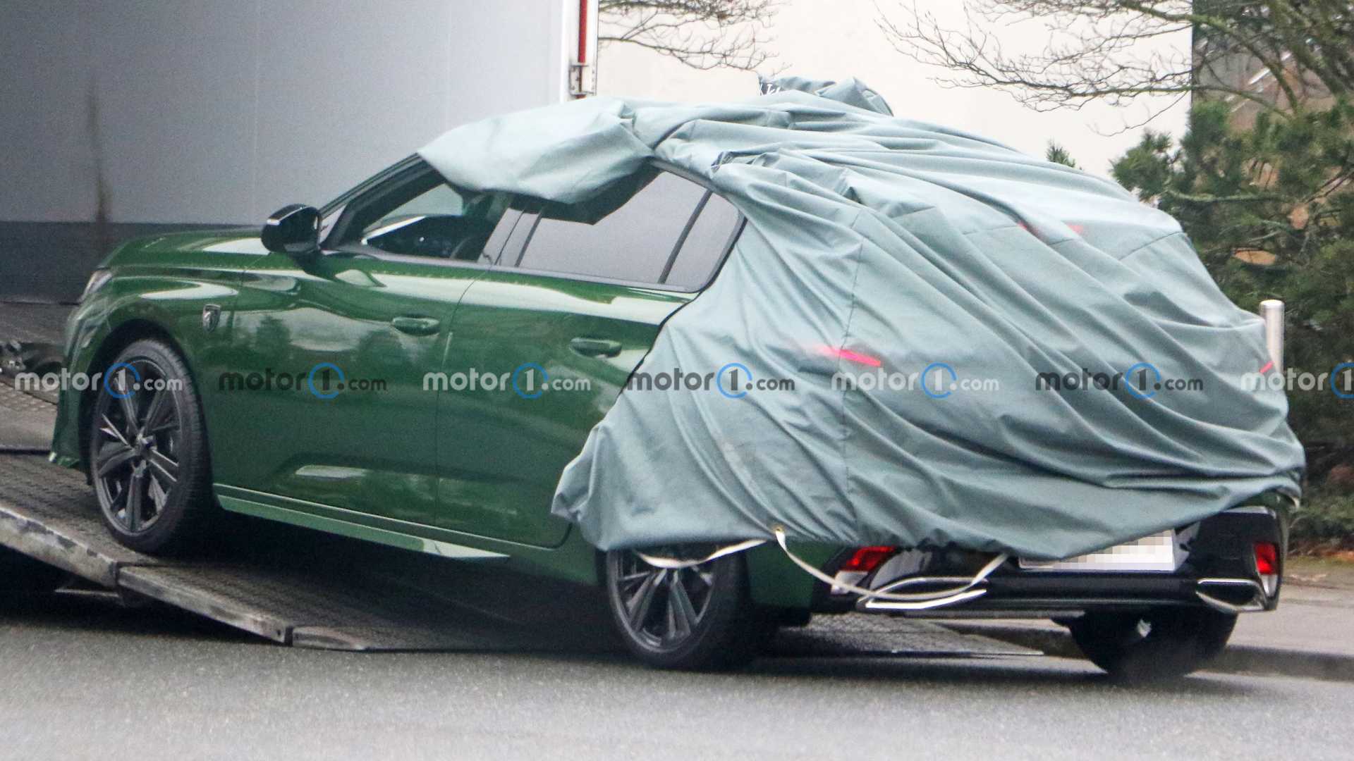 NOVO PEUGEOT 308 FOTOGRAFADO DESPIDO DE CAMUFLAGEM, foto 17