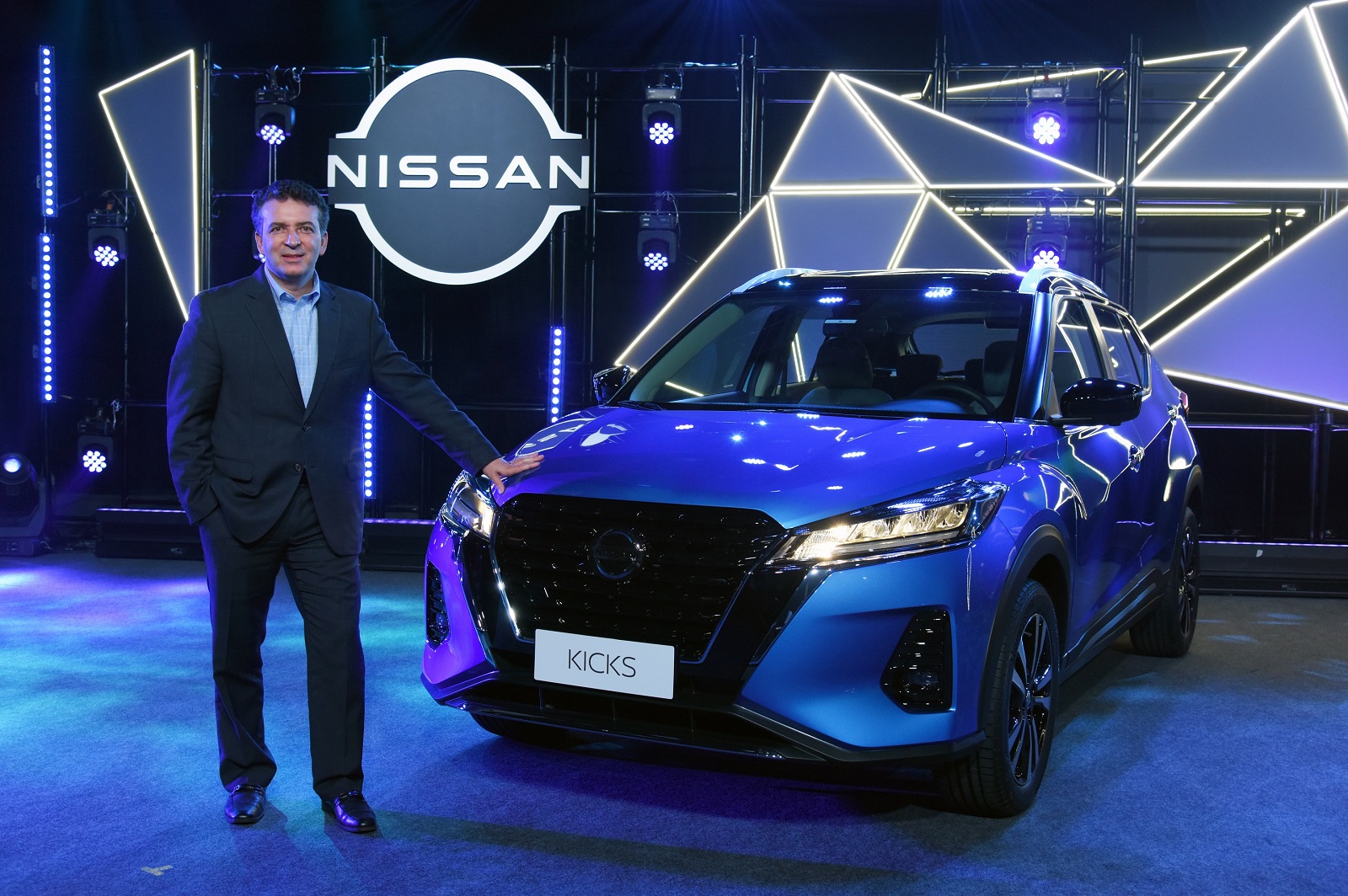 NISSAN NOMEIA AIRTON COUSSEAU PRESIDENTE DA NISSAN MERCOSUL E DIRETOR GERAL DA NISSAN DO BRASIL, foto 2