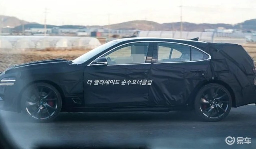 NOVO GENESIS G70 SHOOTING BRAKE FICA PARCIALMENTE DESCOBERTO, foto 3