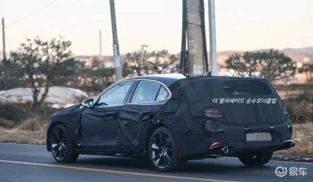 NOVO GENESIS G70 SHOOTING BRAKE FICA PARCIALMENTE DESCOBERTO, foto 4