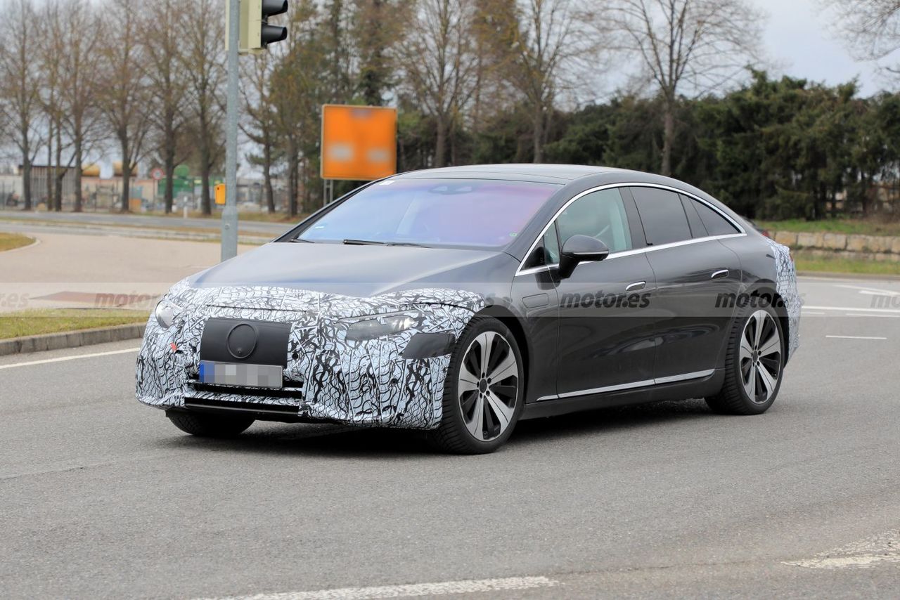 PROTÓTIPOS DE PRÉ-PRODUÇÃO DO MERCEDES-BENZ EQS RODAM MAIS DESPIDOS DO QUE NUNCA, foto 13