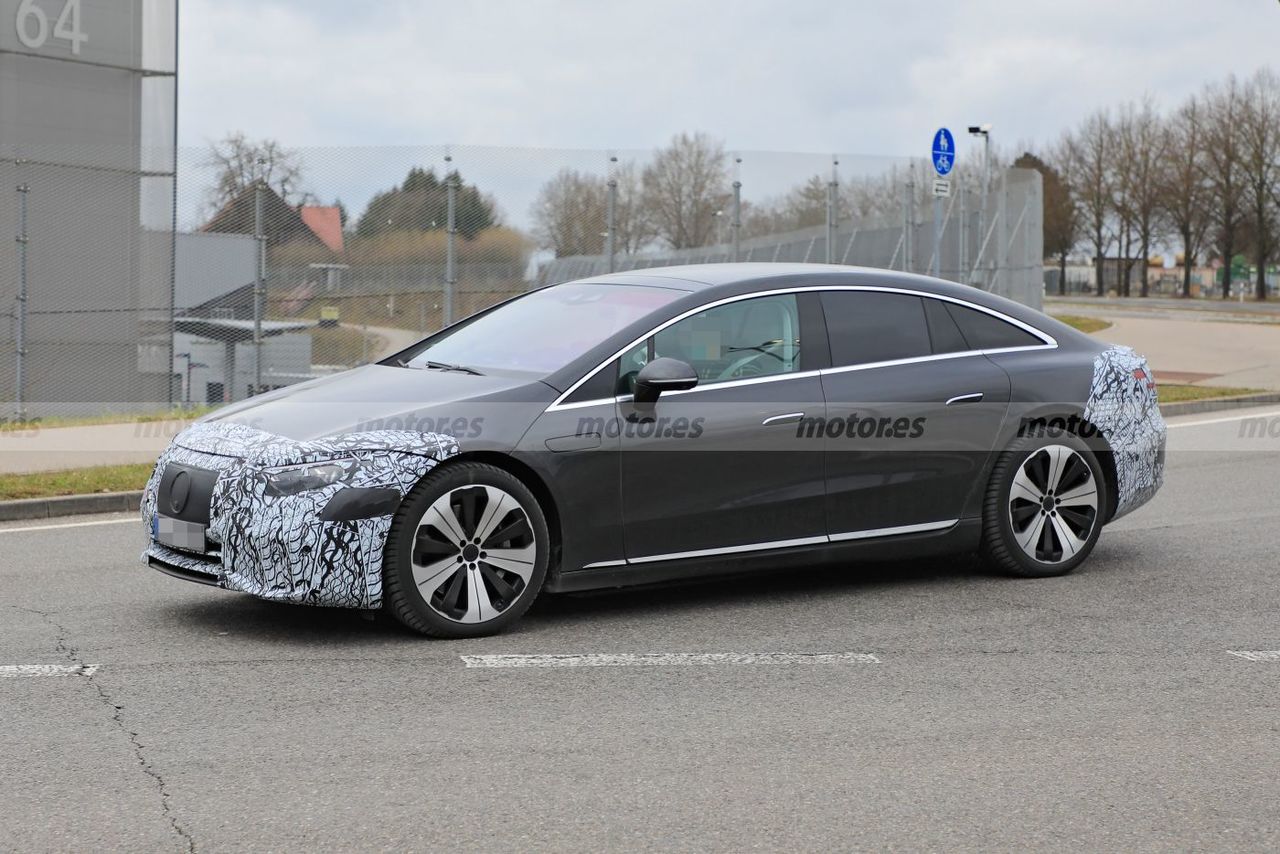 PROTÓTIPOS DE PRÉ-PRODUÇÃO DO MERCEDES-BENZ EQS RODAM MAIS DESPIDOS DO QUE NUNCA, foto 14
