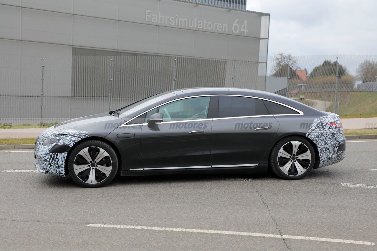 PROTÓTIPOS DE PRÉ-PRODUÇÃO DO MERCEDES-BENZ EQS RODAM MAIS DESPIDOS DO QUE NUNCA, foto 15