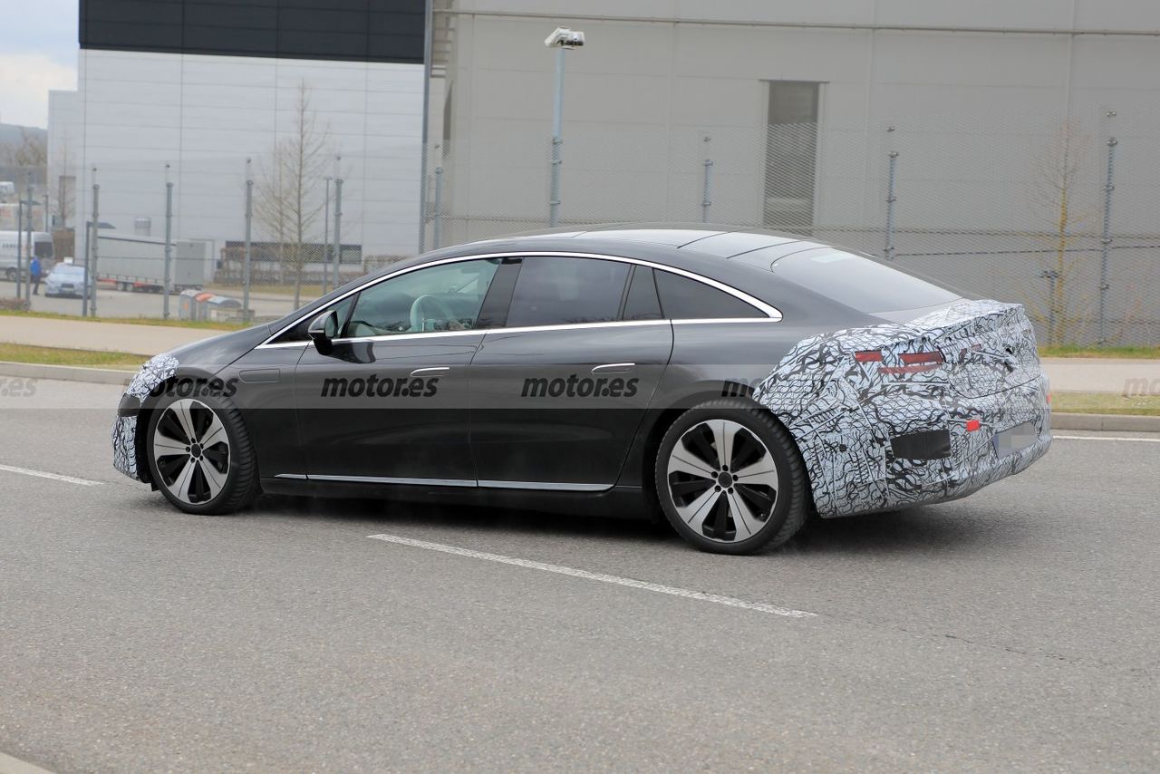 PROTÓTIPOS DE PRÉ-PRODUÇÃO DO MERCEDES-BENZ EQS RODAM MAIS DESPIDOS DO QUE NUNCA, foto 16