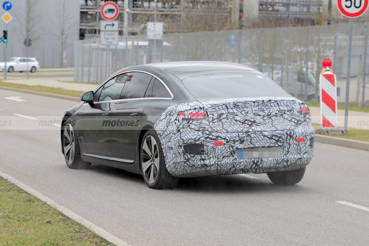 PROTÓTIPOS DE PRÉ-PRODUÇÃO DO MERCEDES-BENZ EQS RODAM MAIS DESPIDOS DO QUE NUNCA, foto 17