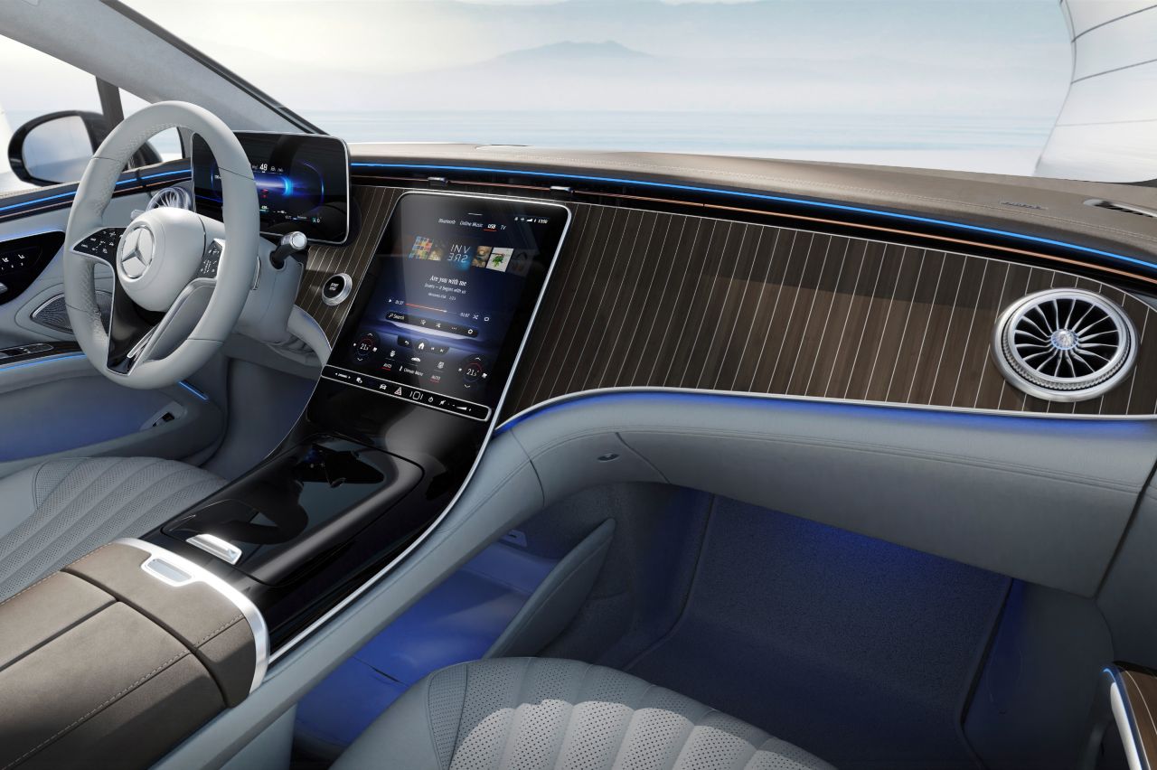 MERCEDES-BENZ REVELA O INTERIOR DO EQS COM E SEM A GRANDE TELA, foto 3