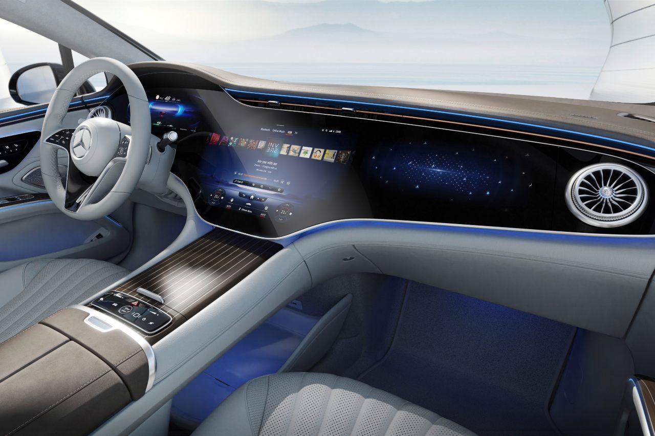 MERCEDES-BENZ REVELA O INTERIOR DO EQS COM E SEM A GRANDE TELA, foto 4
