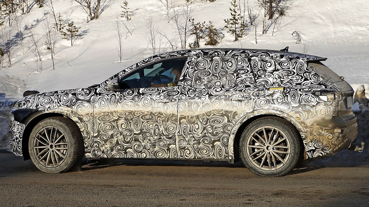 AUDI Q5 E-TRON: NOVO SUV ELÉTRICO DE INGOLSTADT FLAGRADO NO NORTE DA EUROPA, foto 13