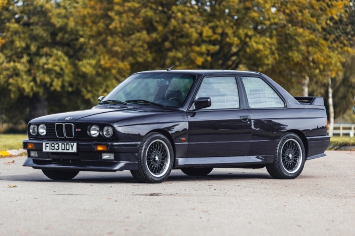 BMW CONTA A HISTÓRIA DO BMW M3 E30 JOHNNY CECOTTO EDITION, foto 1