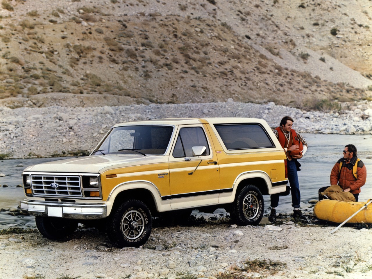 FORD BRONCO: COMO O 4X4 RAIZ AVANÇOU PARA A CIDADE, foto 3