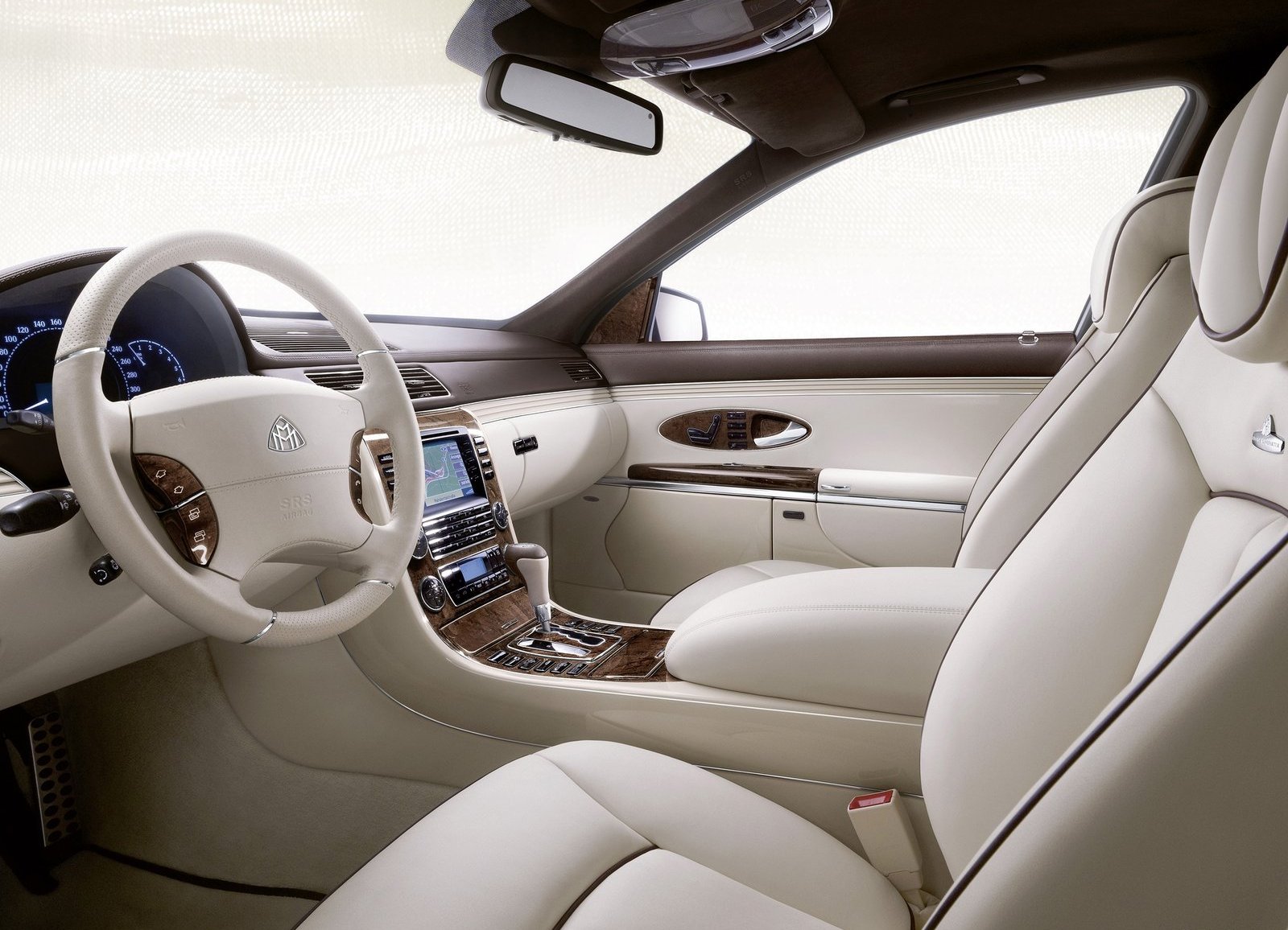 MAYBACH CELEBRA SEUS 100 ANOS COM O ADIANTAMENTO DE UM NOVO S CLASS V12, foto 10