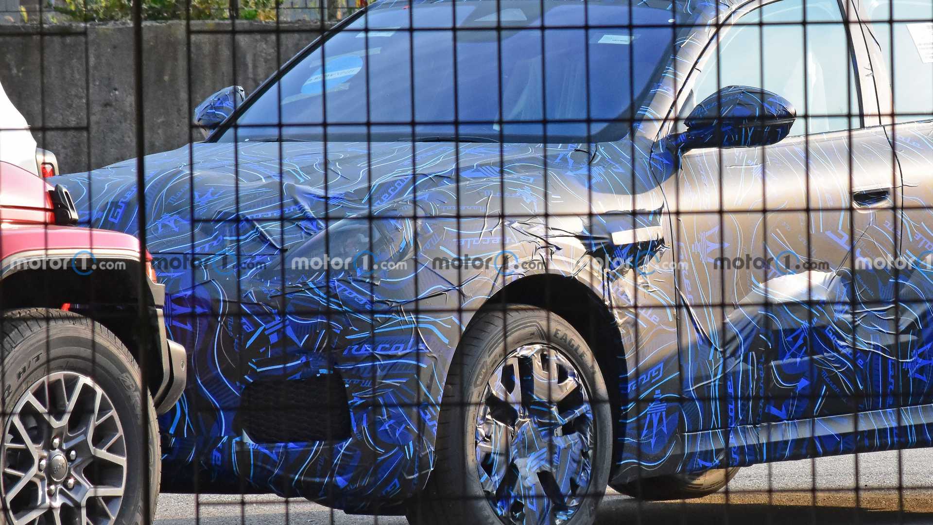 O ESPERADO MASERATI GRECALE APARECE EM NOVAS FOTOS FLAGRANTES, foto 4