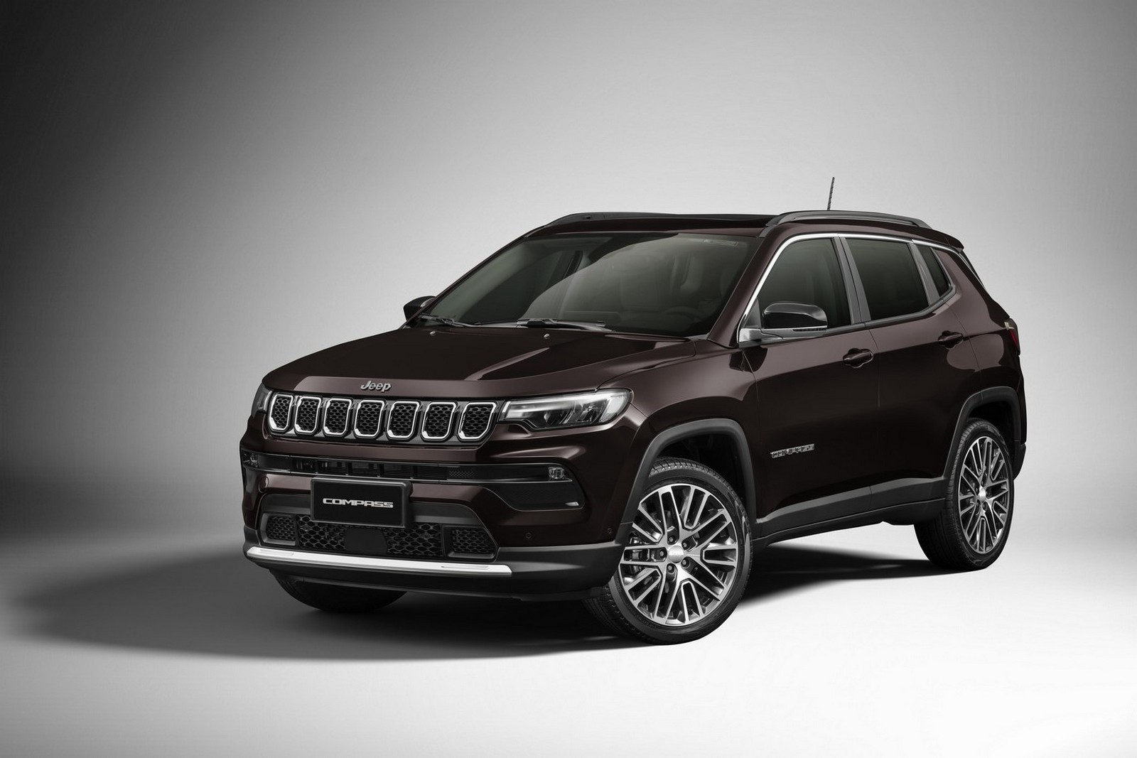 CONHEÇA O NOVO JEEP COMPASS: MAIS PERFORMANCE, DESIGN, SOFISTICAÇÃO E TECNOLOGIA, foto 1