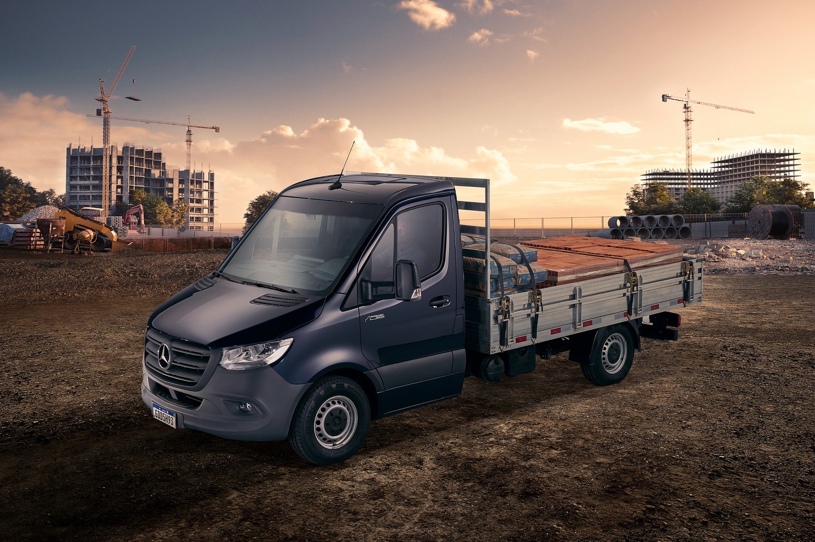 MERCEDES-BENZ VANS ANUNCIA O SPRINTER TRUCK, foto 3