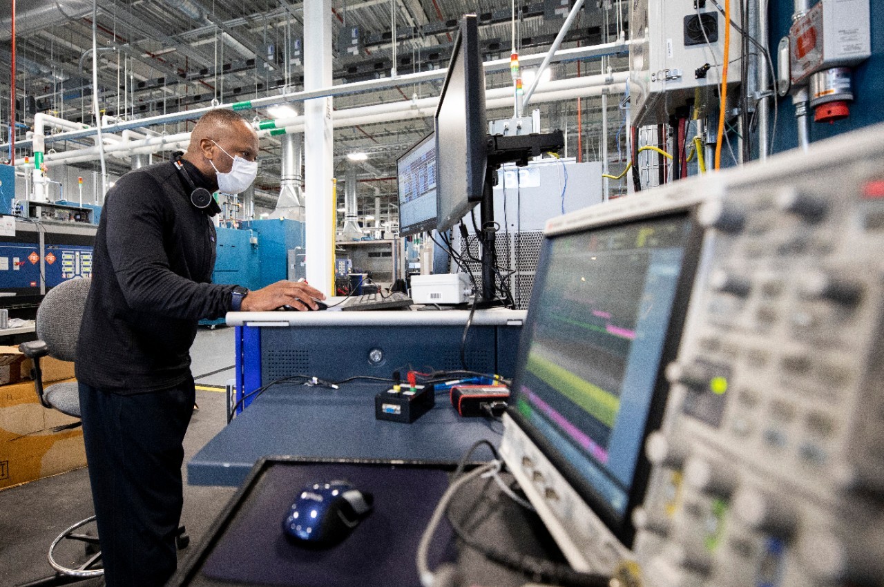 FORD CRIA NOVO CENTRO GLOBAL DE PESQUISA E DESENVOLVIMENTO DE BATERIAS PARA CARROS ELÉTRICOS, foto 3