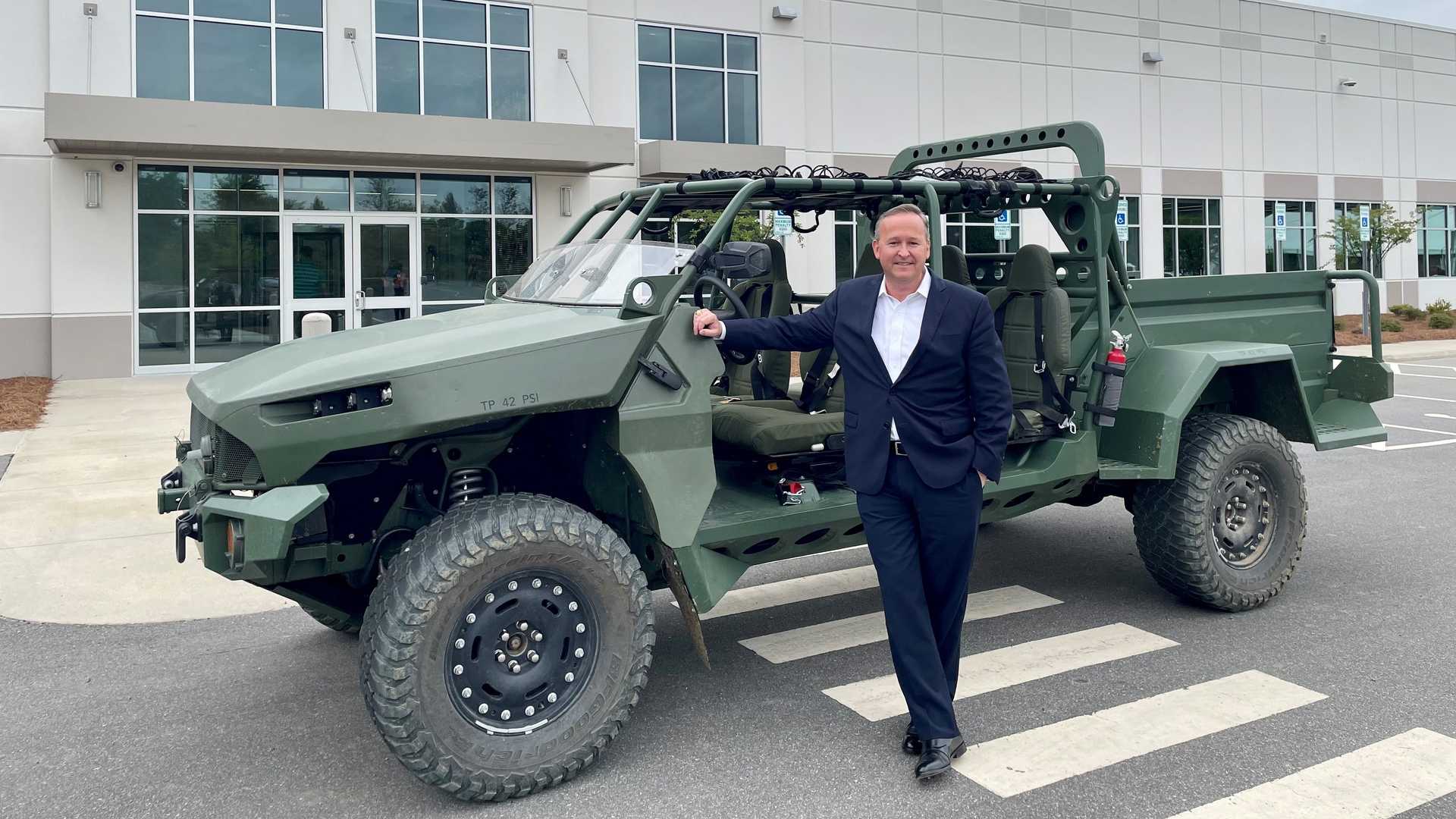 GM DEFENSE SURPREENDE APRESENTADO UM VEÍCULO DE INFANTARIA LEVE 100% ELÉTRICO, foto 1