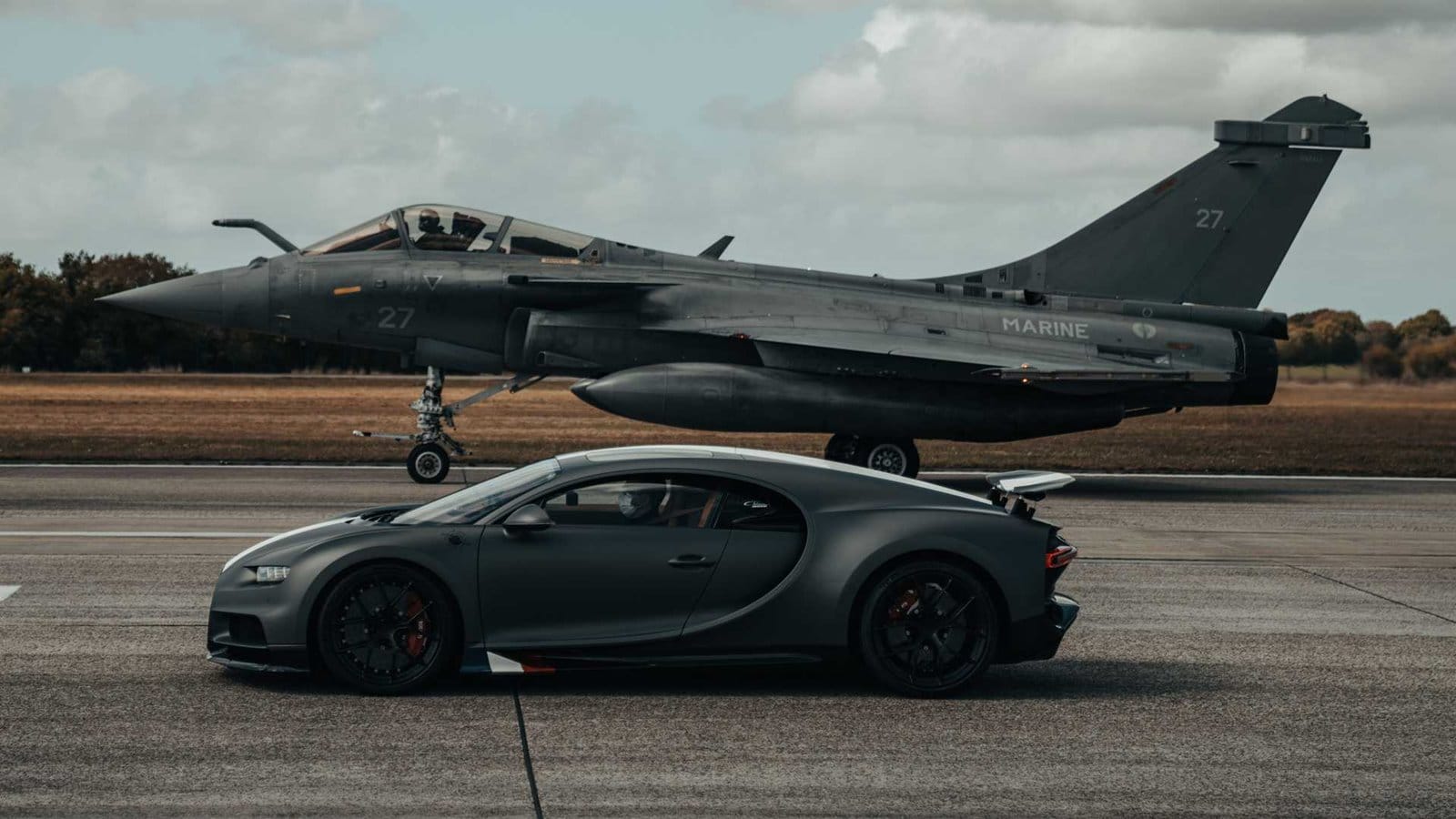 BUGATTI CHIRON SPORT X DASSAULT RAFALE MARINE: O DUELO DO ANO, foto 8
