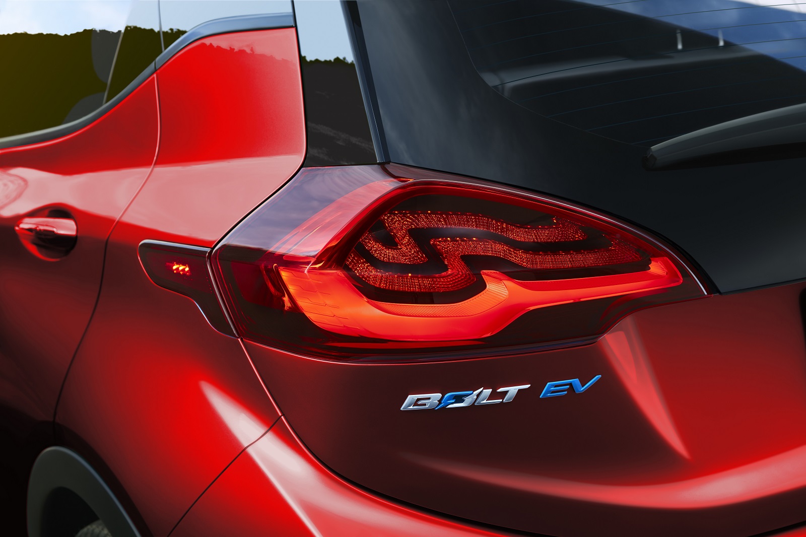 CHEVROLET TRIPLICA REDE DE CONCESSIONÁRIAS PARA CARROS ELÉTRICOS NO BRASIL, foto 1