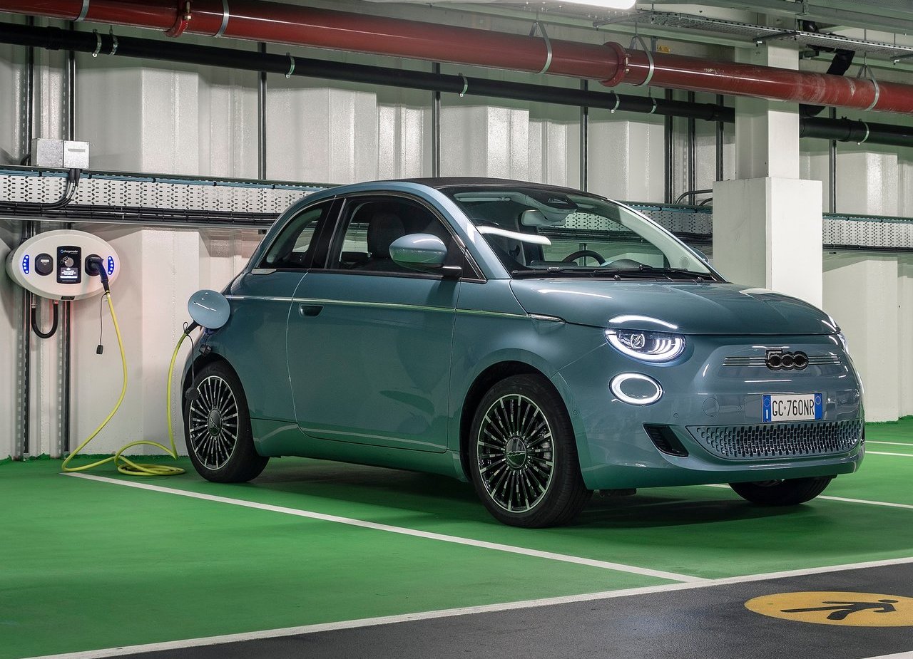 LINHA FIAT ESTARÁ COMPOSTA SOMENTE DE CARROS ELÉTRICOS EM 2030, foto 1