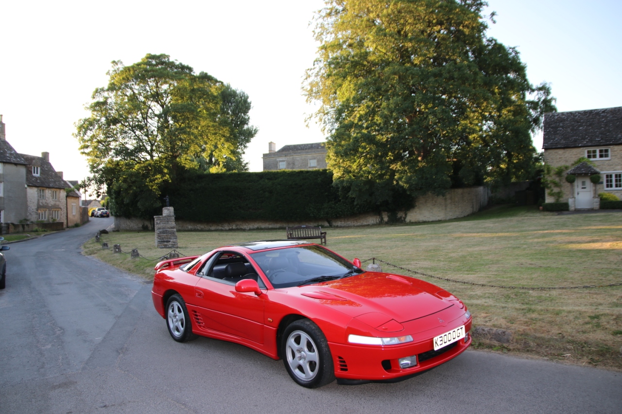 MITSUBISHI 3000GT: A HISTÓRIA DE UMA VITRINE TECNOLÓGICA AVANÇADA PARA SUA ÉPOCA, foto 3