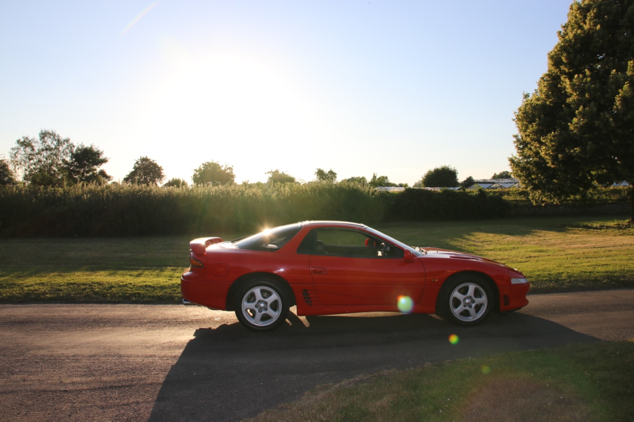 MITSUBISHI 3000GT: A HISTÓRIA DE UMA VITRINE TECNOLÓGICA AVANÇADA PARA SUA ÉPOCA, foto 8