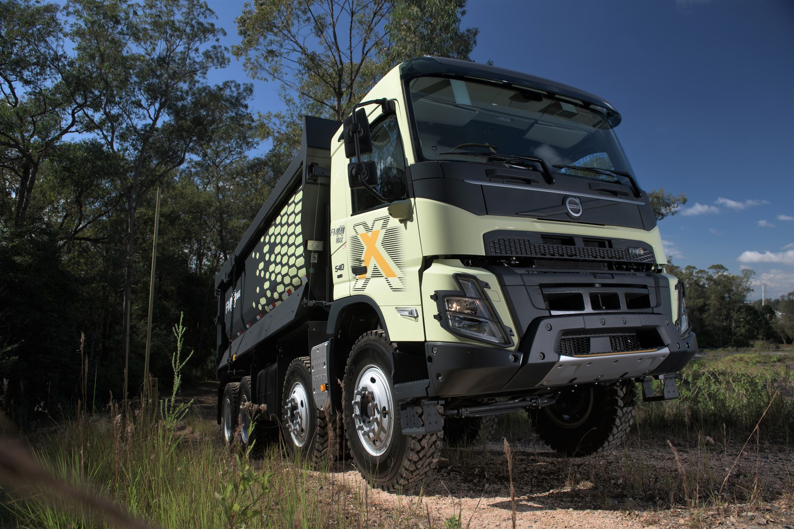CADA VEZ MAIS SEGUROS, NOVOS VOLVO VÊM COM TECNOLOGIAS INÉDITAS PARA EVITAR ACIDENTES, foto 2