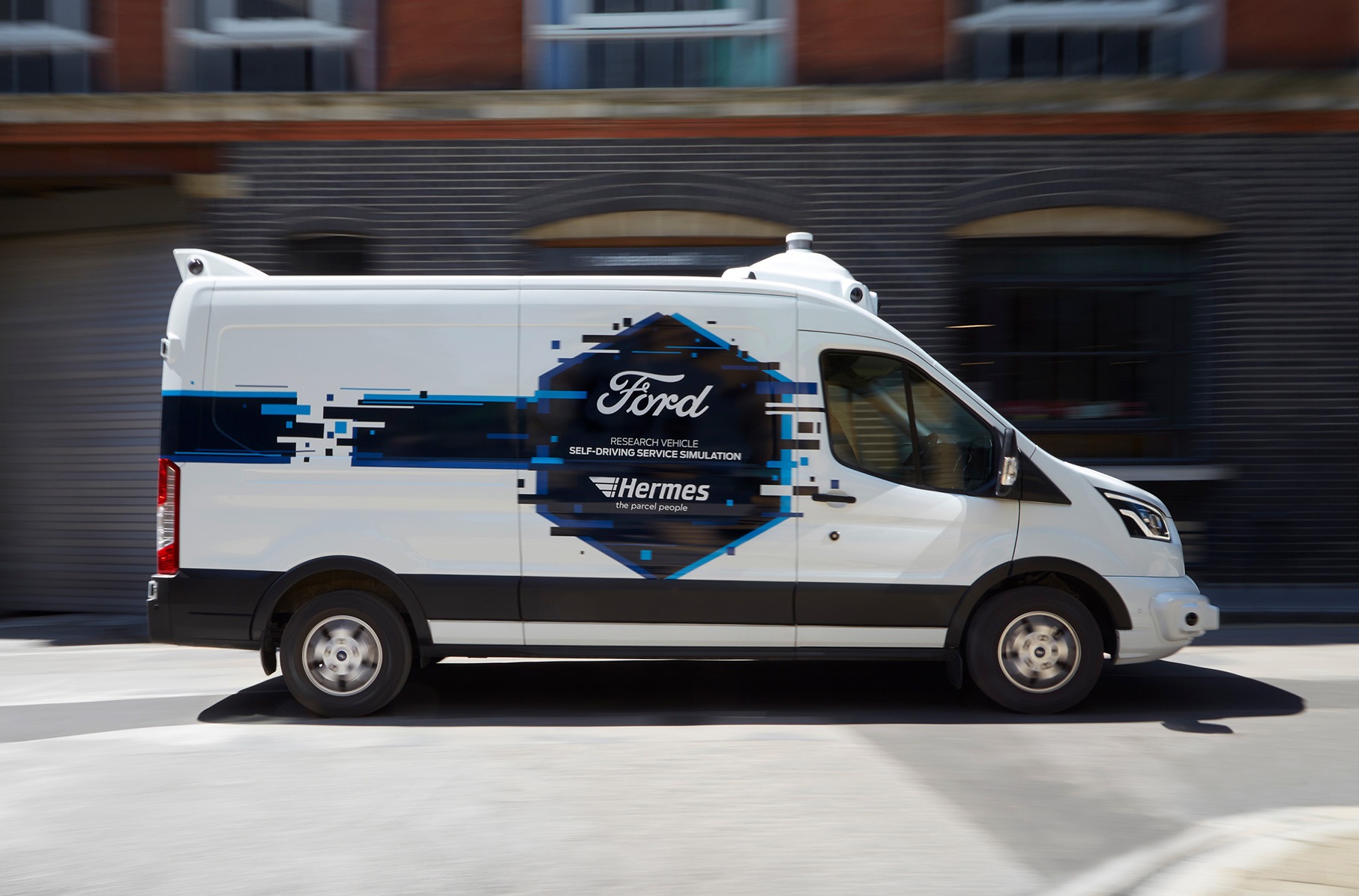 FORD INICIA TESTE DE ENTREGAS URBANAS COM VANS AUTÔNOMAS NA EUROPA, foto 1