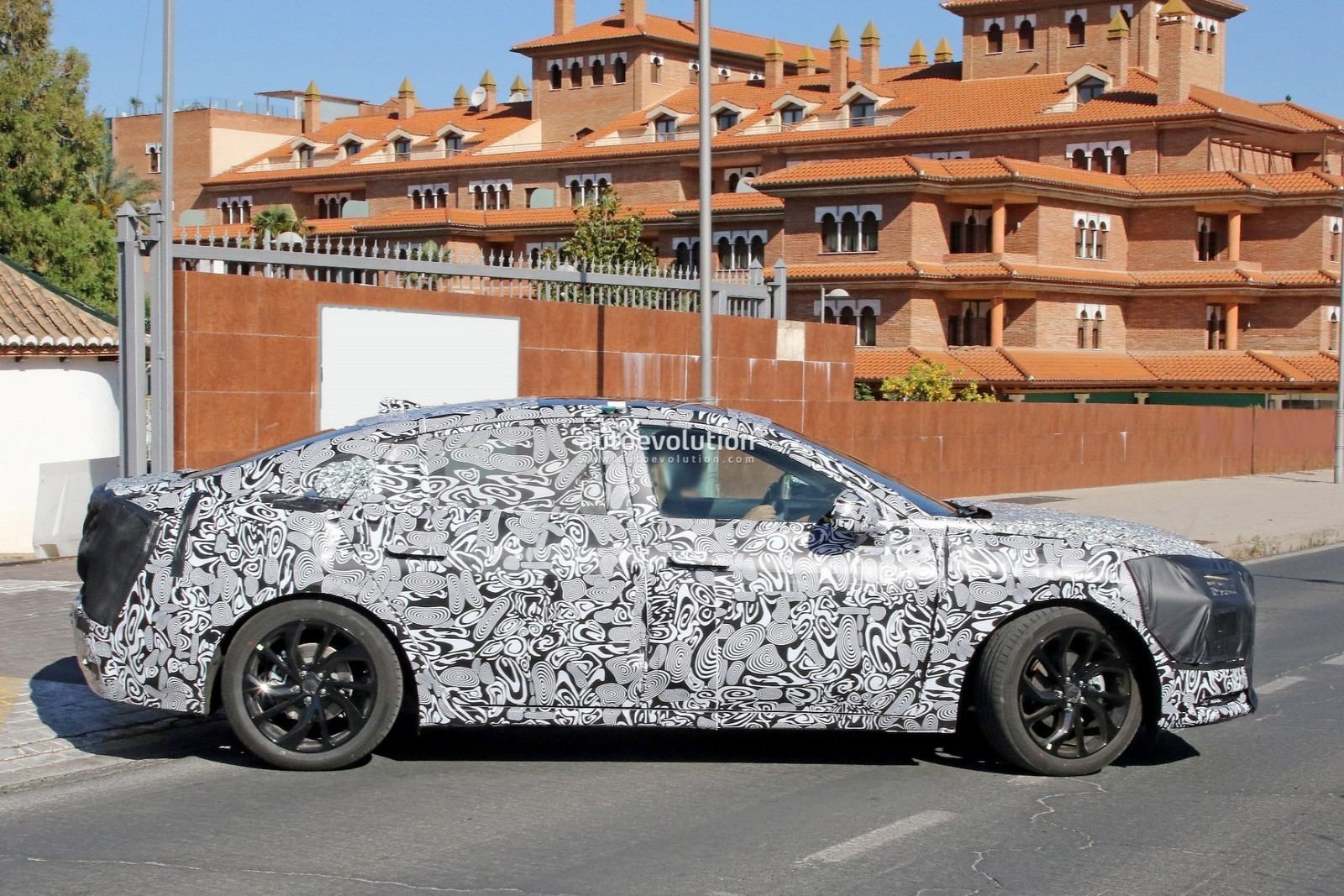 SUBSTITUTO DO FORD MONDEO FLAGRADO NO DETALHE, foto 10