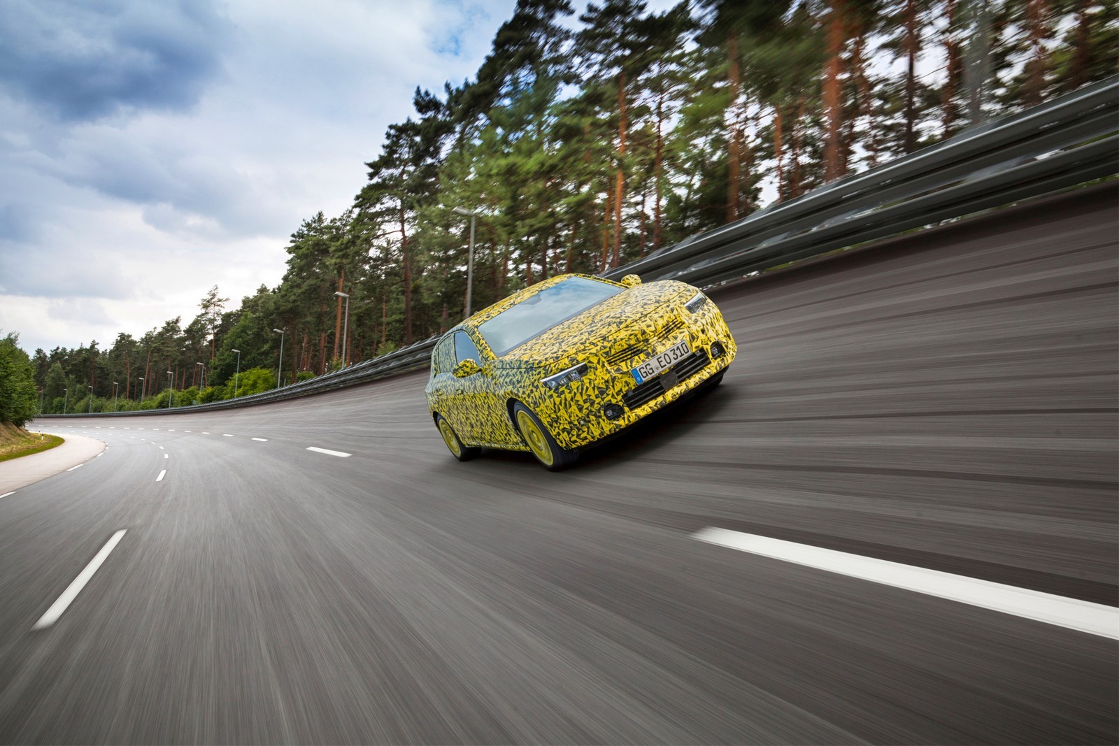 DESENVOLVIMENTO DA NOVA GERAÇÃO OPEL ASTRA ENTRA NA RETA FINAL, foto 1