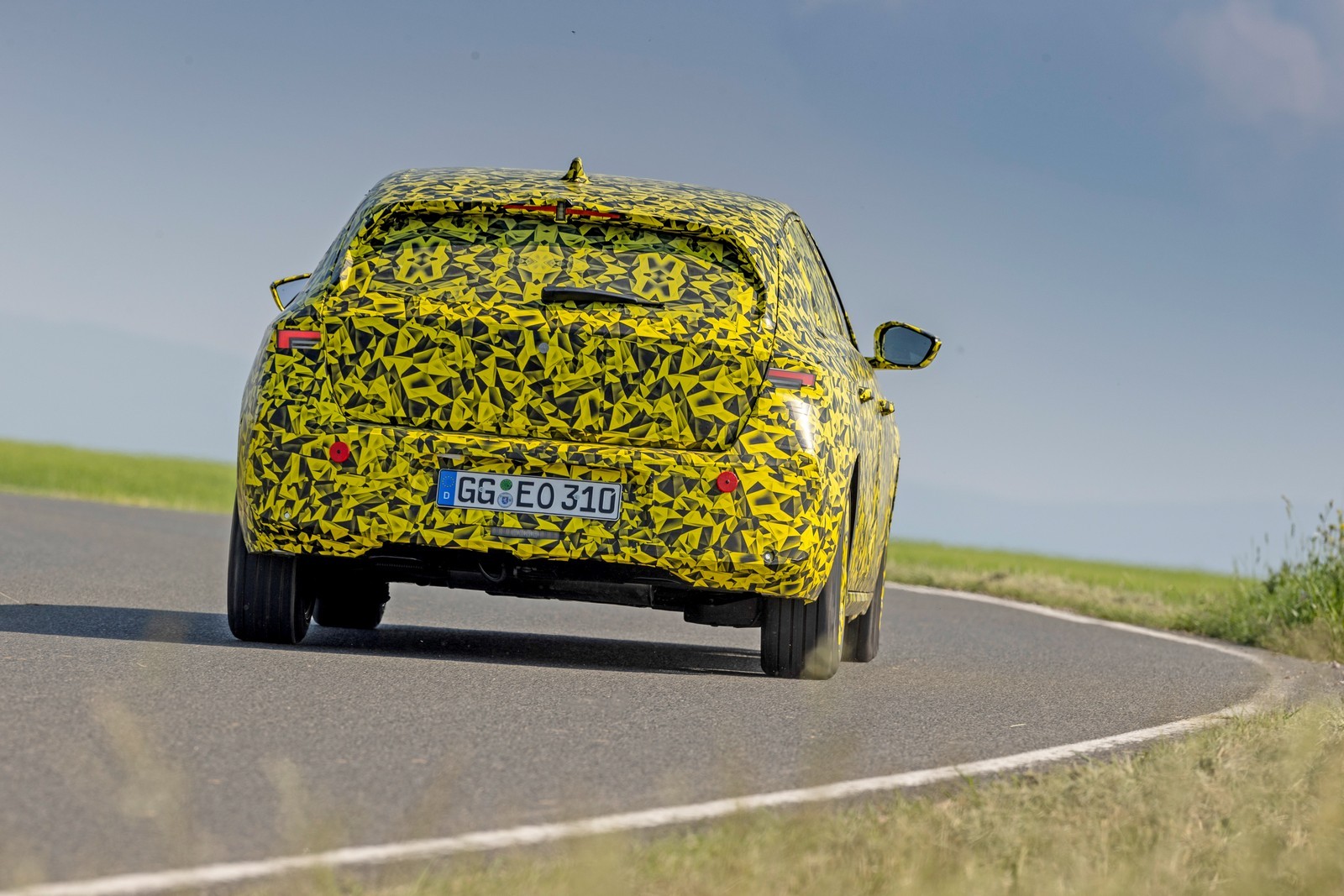 DESENVOLVIMENTO DA NOVA GERAÇÃO OPEL ASTRA ENTRA NA RETA FINAL, foto 7