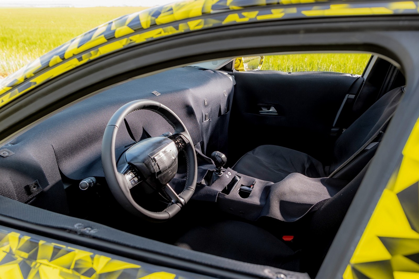 DESENVOLVIMENTO DA NOVA GERAÇÃO OPEL ASTRA ENTRA NA RETA FINAL, foto 9