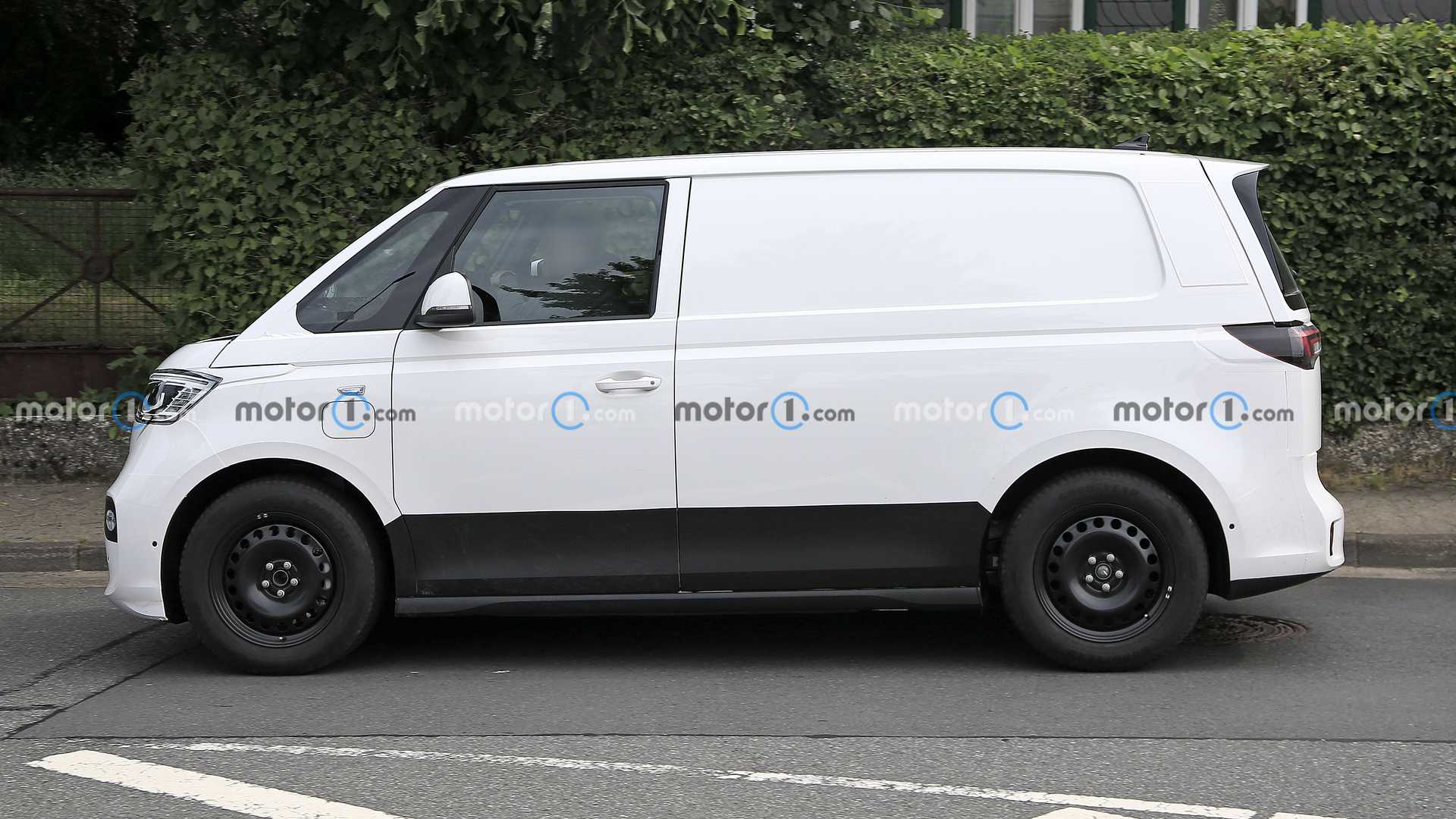 VOLKSWAGEN ID. BUZZ: A VAN ELÉTRICA SEGUE EM TESTES, foto 8