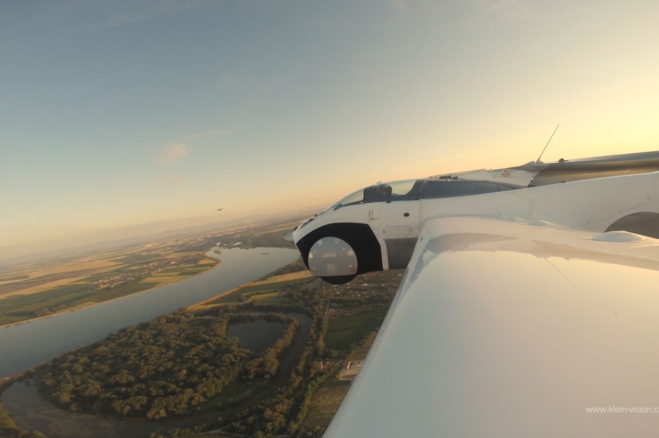 AIRCAR BY KLEIN VISION: O CARRO VOADOR COM MOTOR BMW JÁ VOA ENTRE AEROPORTOS E CIRCULA POR ESTRADAS, foto 2