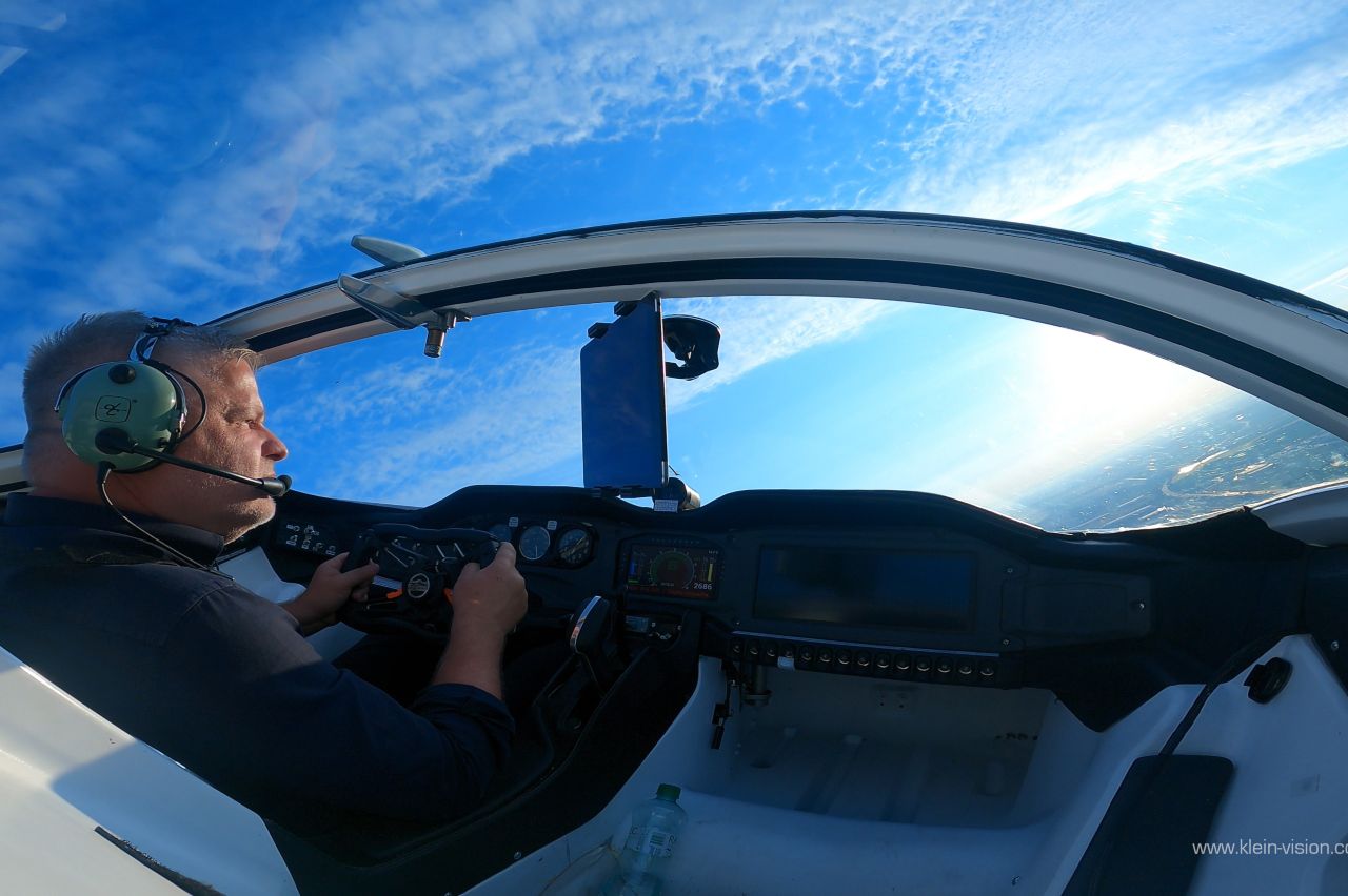 AIRCAR BY KLEIN VISION: O CARRO VOADOR COM MOTOR BMW JÁ VOA ENTRE AEROPORTOS E CIRCULA POR ESTRADAS, foto 6