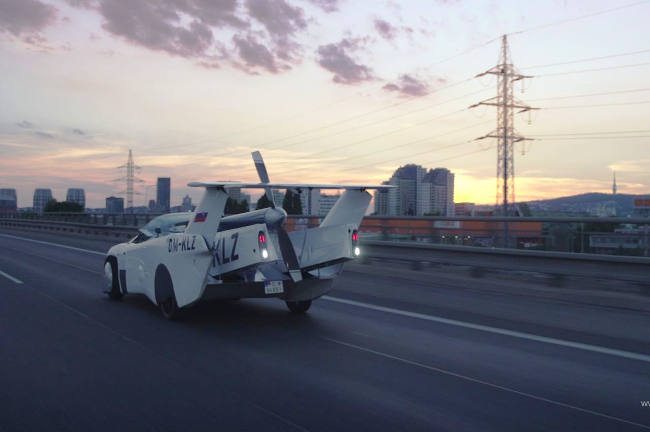 AIRCAR BY KLEIN VISION: O CARRO VOADOR COM MOTOR BMW JÁ VOA ENTRE AEROPORTOS E CIRCULA POR ESTRADAS, foto 8