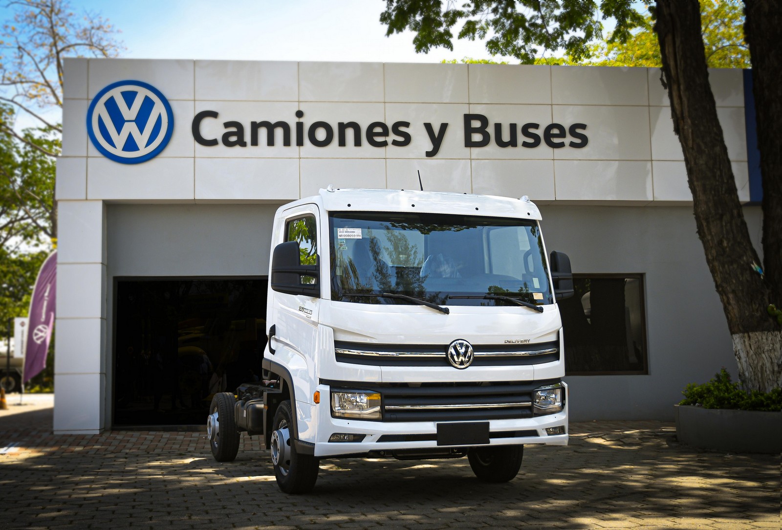VW DELIVERY EXPRESS E 4.160 DESEMBARCAM COM NOVA TECNOLOGIA EM HONDURAS, foto 1
