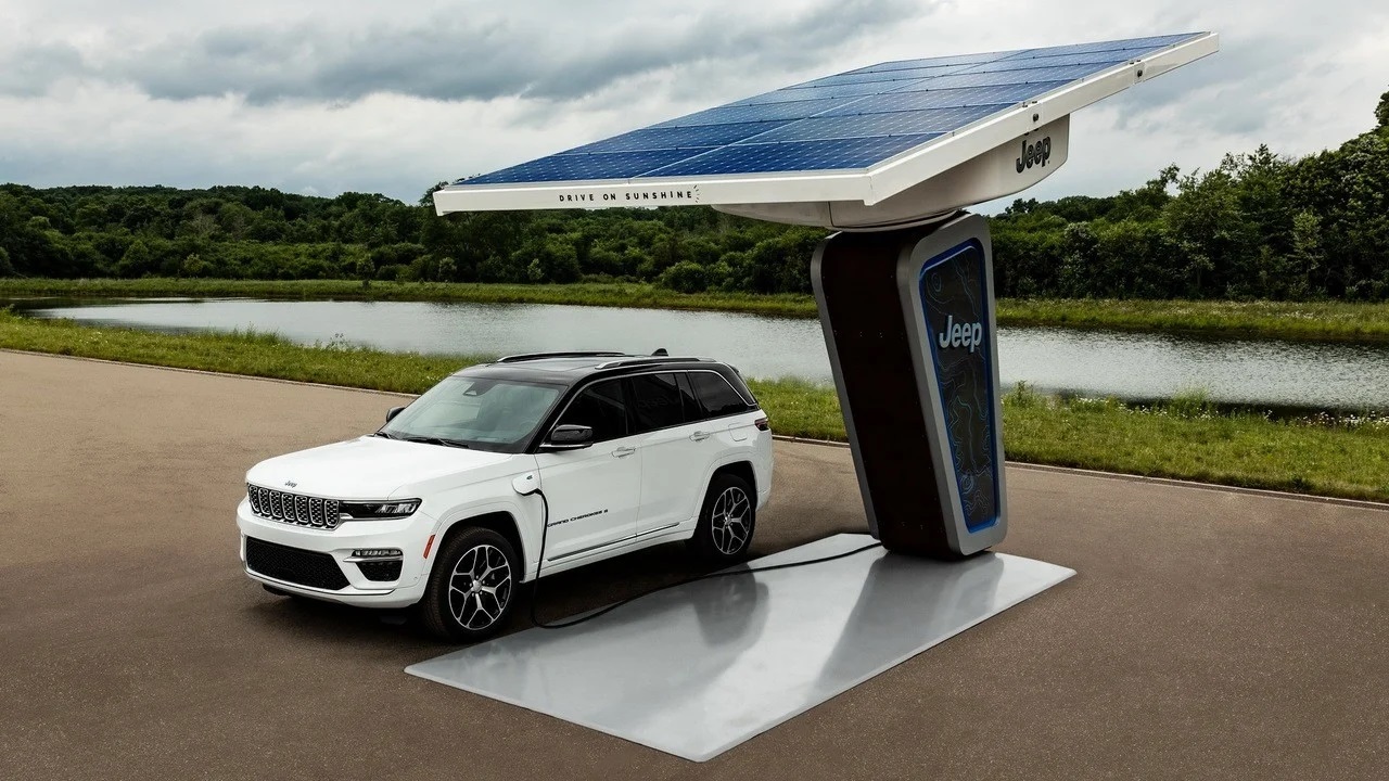 JEEP REVELA O NOVO GRAND CHEROKEE HÍBRIDO DE 5 LUGARES, foto 1