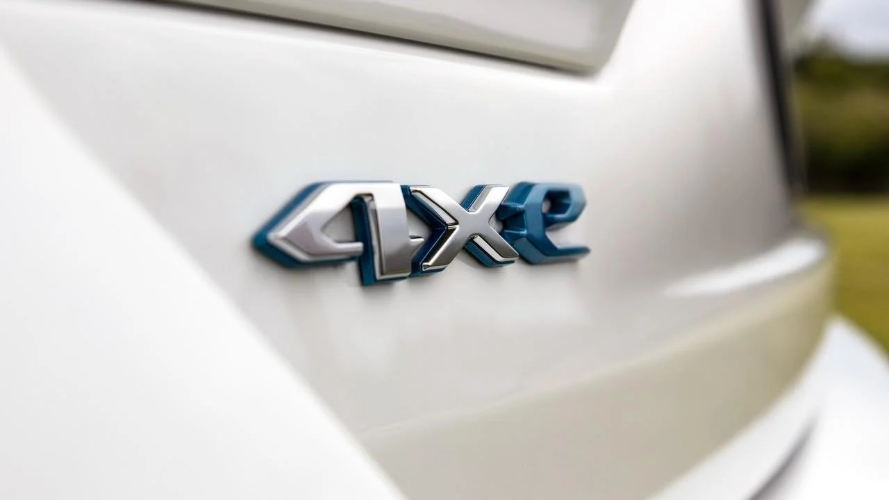 JEEP REVELA O NOVO GRAND CHEROKEE HÍBRIDO DE 5 LUGARES, foto 2