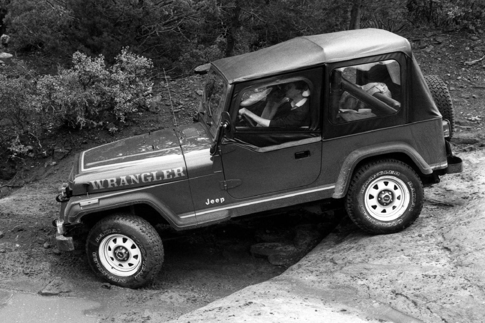 JEEP CELEBRA 80 ANOS CONSTRUINDO O FUTURO, foto 5