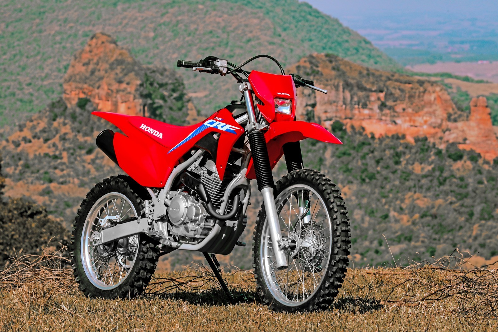 HONDA CRF 250F 2022: A OFF-ROAD PURO SANGUE DE CARA NOVA, foto 1