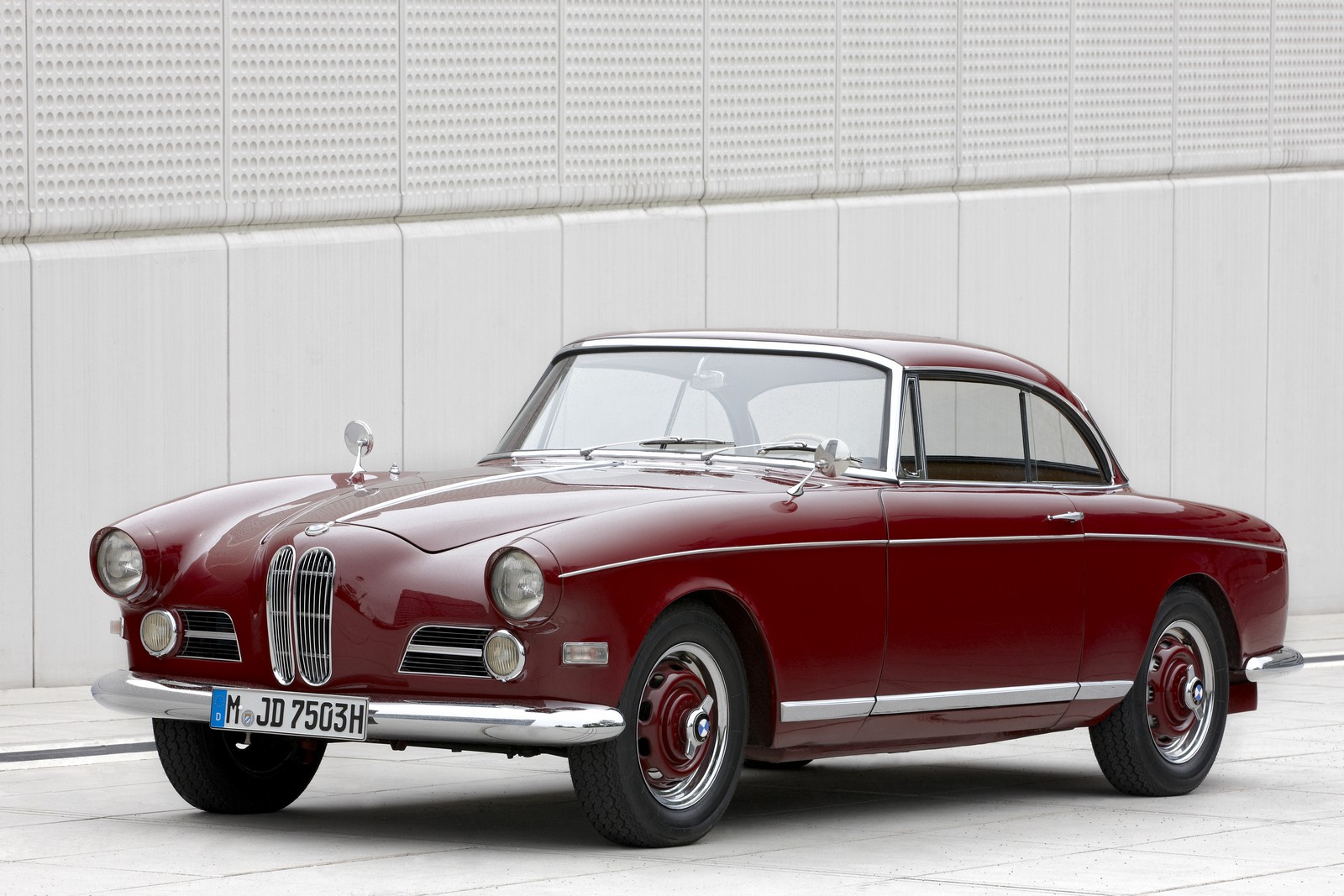 OS LENDÁRIOS BMW 503 E 507, foto 3